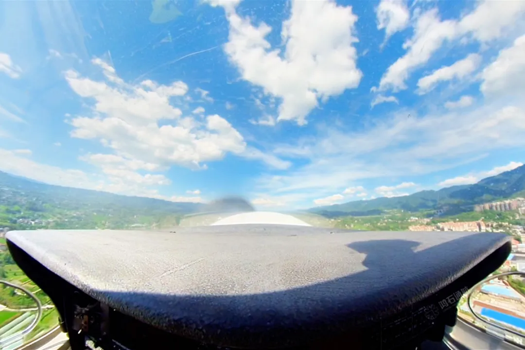 圆梦蓝天——鸿雁通航助长辈圆飞天之梦